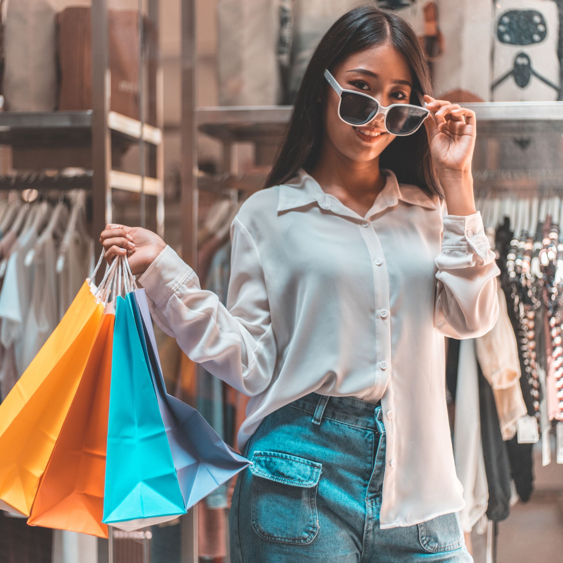 Girl holding shopping bags